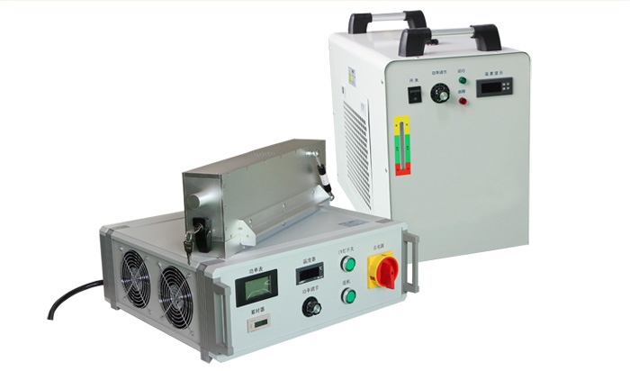 UV LED固化光源設(shè)備的三大配置照射頭、水冷機(jī)、電源驅(qū)動